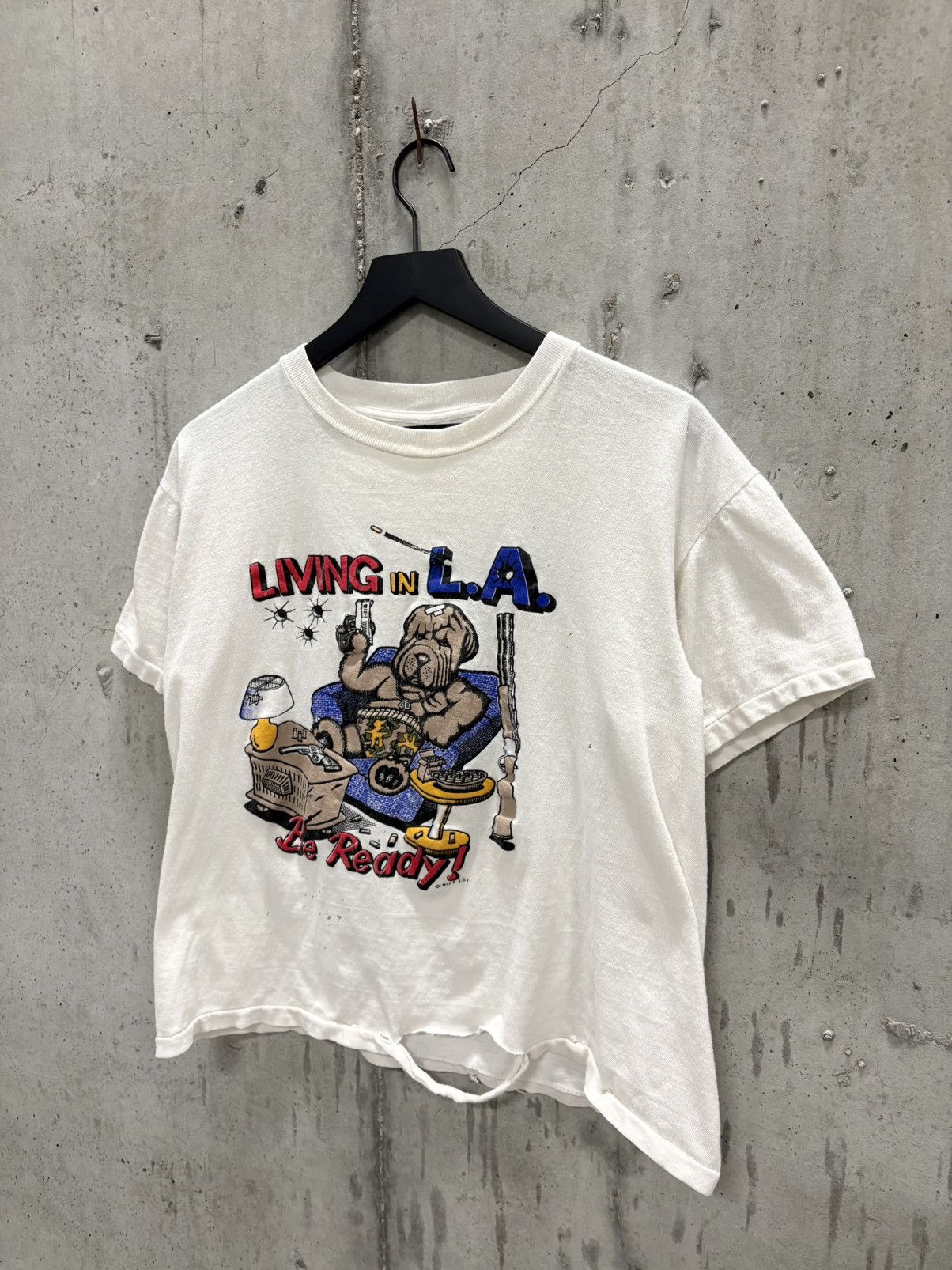 Vintage Vintage Living In LA Shirt Thrashed Faded Grunge Band Boxy Size US M / EU 48-50 / 2 - 2 Thumbnail