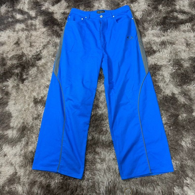 Balenciaga Logo Print Zip Button Pants