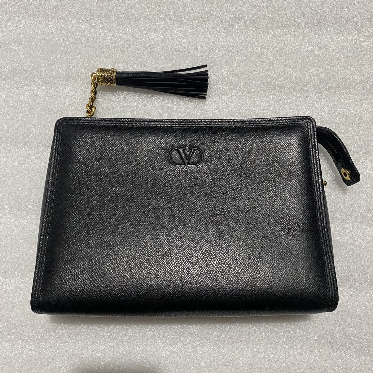 Valentino Valentino Garavani Clutch Black Leather Size ONE SIZE - 1 Thumbnail