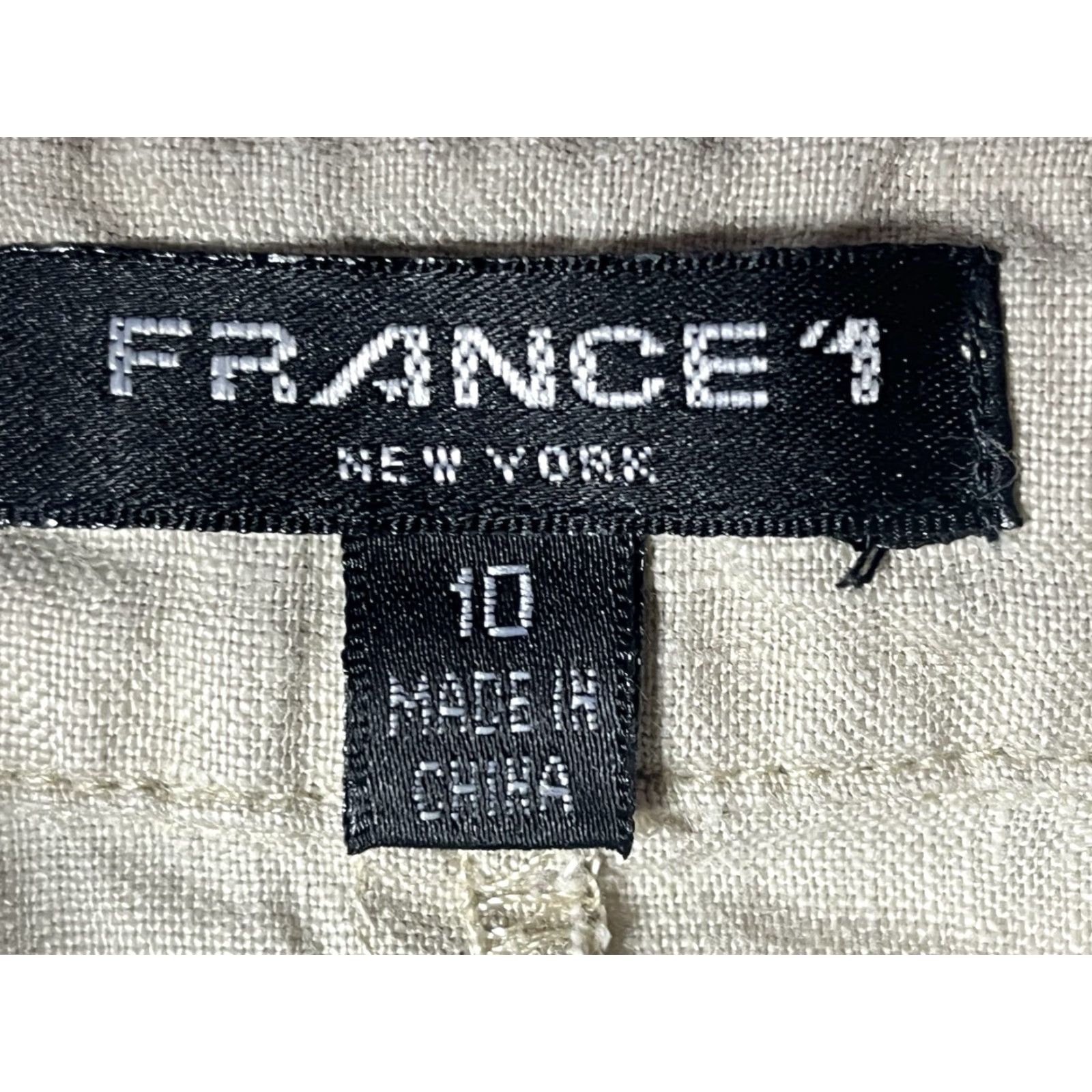 Vintage France '1 Shirt Women 100% Linen Beige Button Up Top Size 10 Long Sleeve Collared Regular Size L / US 10 / IT 46 - 6 Thumbnail