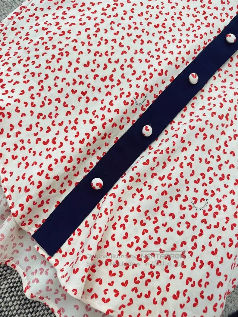Louis Vuitton Louis Vuitton Silk Love Pattern Short Sleeve Shirt Size XS / US 0-2 / IT 36-38 - 5 Thumbnail