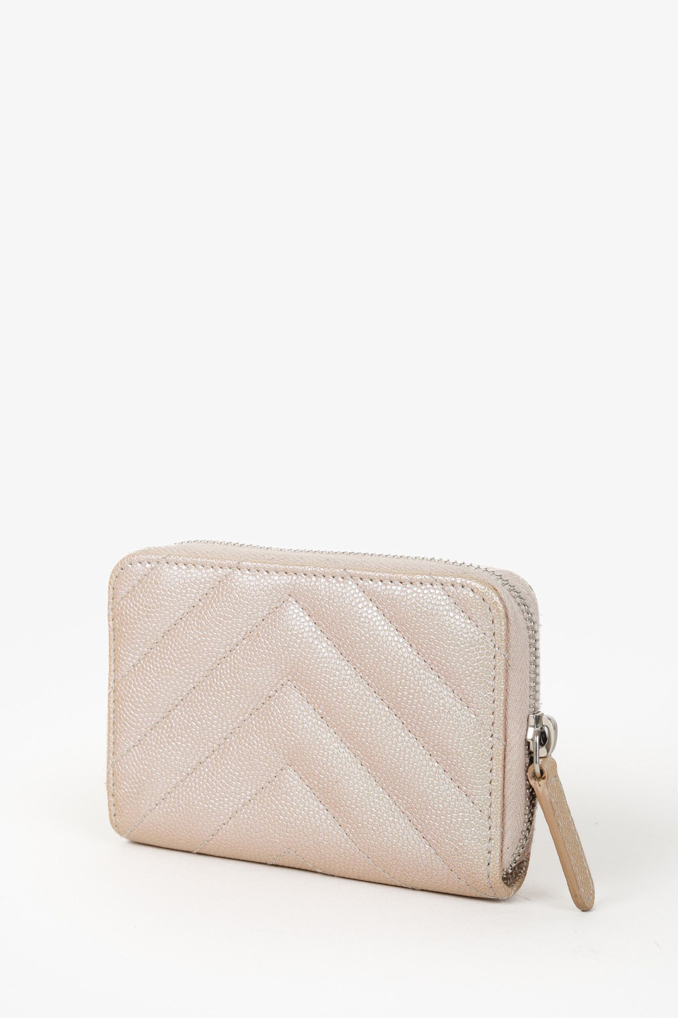 Chanel Chanel Iridescent Caviar Zippered Coin Purse Chevron Size ONE SIZE - 2 Thumbnail