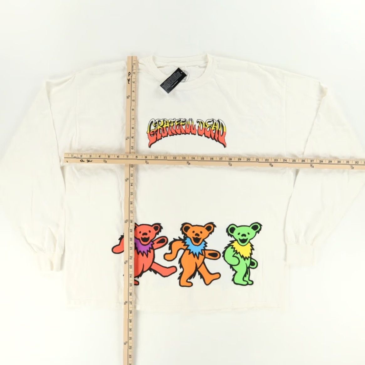 Rainbow Grateful Dead Rainbow Bear Solid Long Sleeve T-Shirt White Men's 2XL Shirt Mens 2XL White Rainbow Bear Solid Long Sleeve T-Shirt Grateful Dead Size US XXL / EU 58 / 5 - 3 Thumbnail