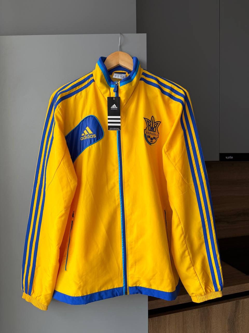 Adidas Adidas Ukraine Vintage 2010/11 Tracksuit Size US M / EU 48-50 / 2 - 2 Thumbnail