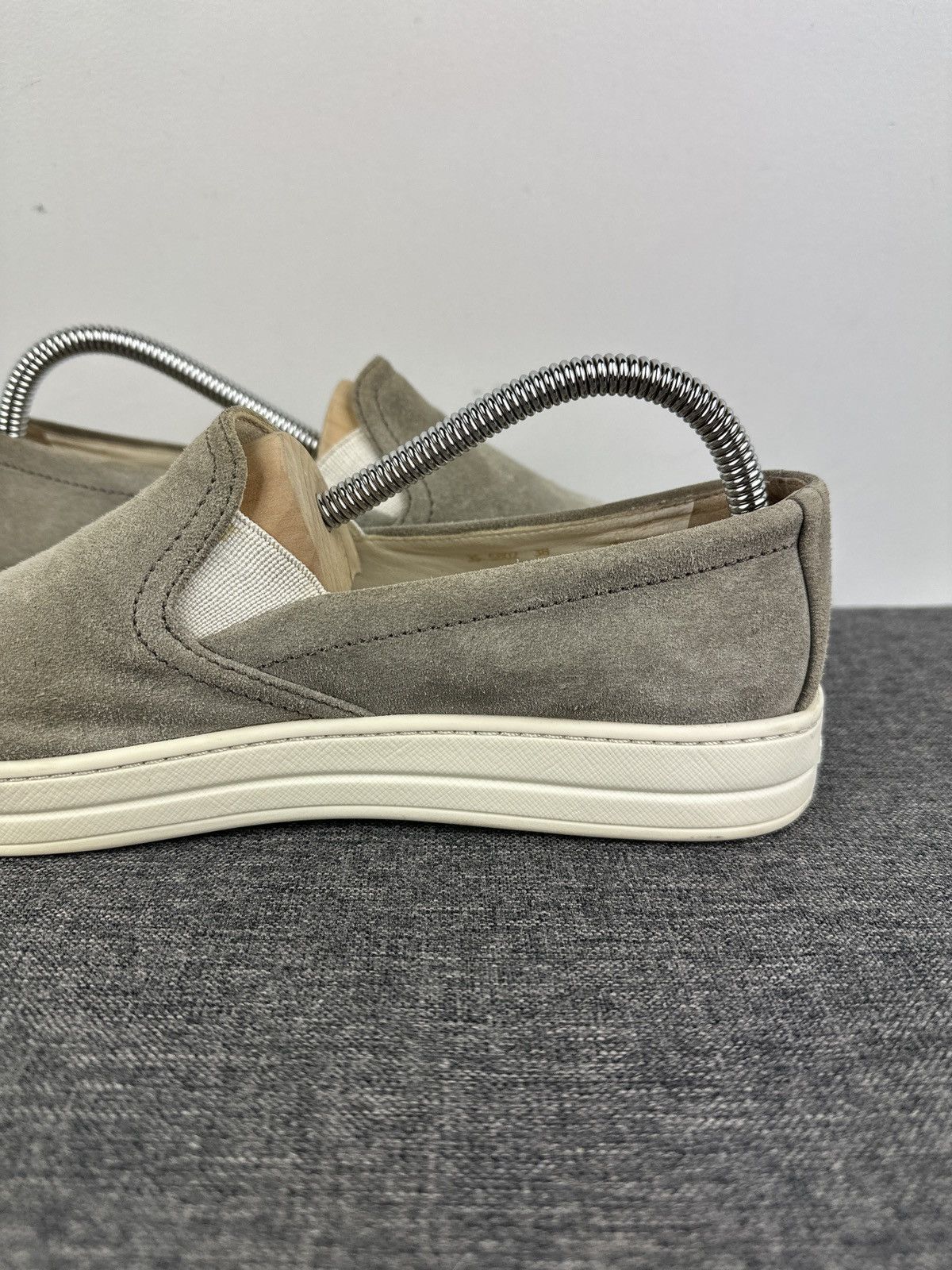 Prada Prada Women’s Suede Slip On Logo Shoes Loafers Moccasins Size US 7.5 / IT 37.5 - 8 Thumbnail