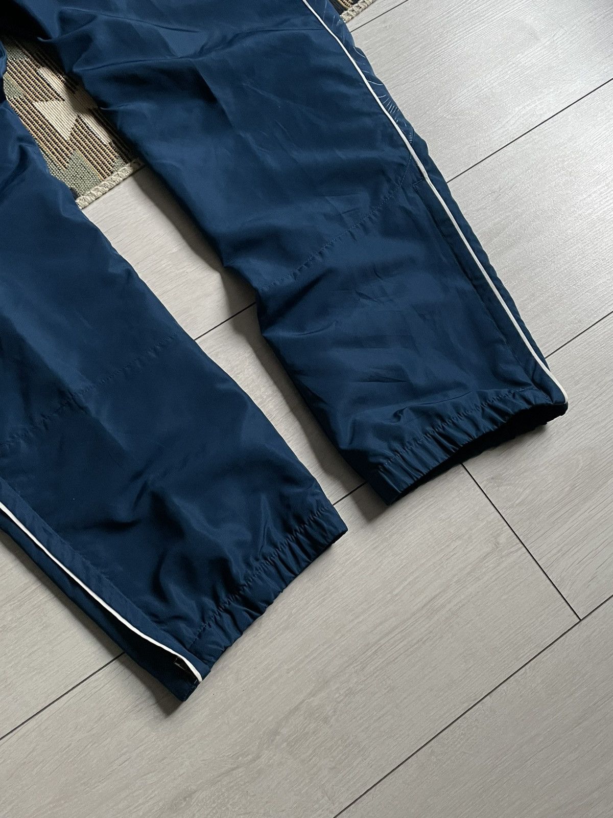 Reebok × Vintage Vintage Reebok Nylon Logo Pants Size US 32 / EU 48 - 5 Thumbnail