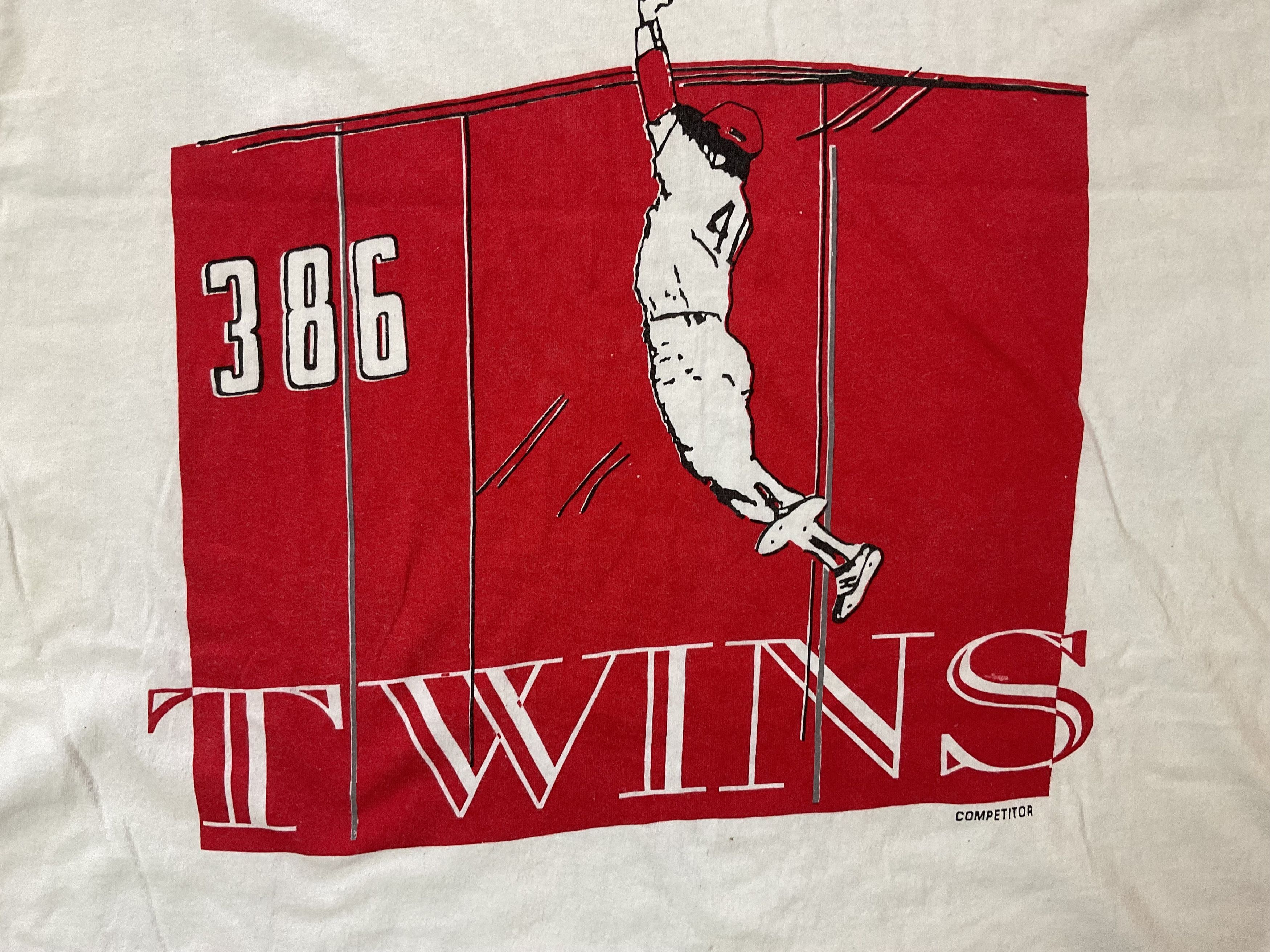 MLB Vintage 90s MLB Minnesota Twins All Over Print T-Shirt Size US XL / EU 56 / 4 - 4 Thumbnail
