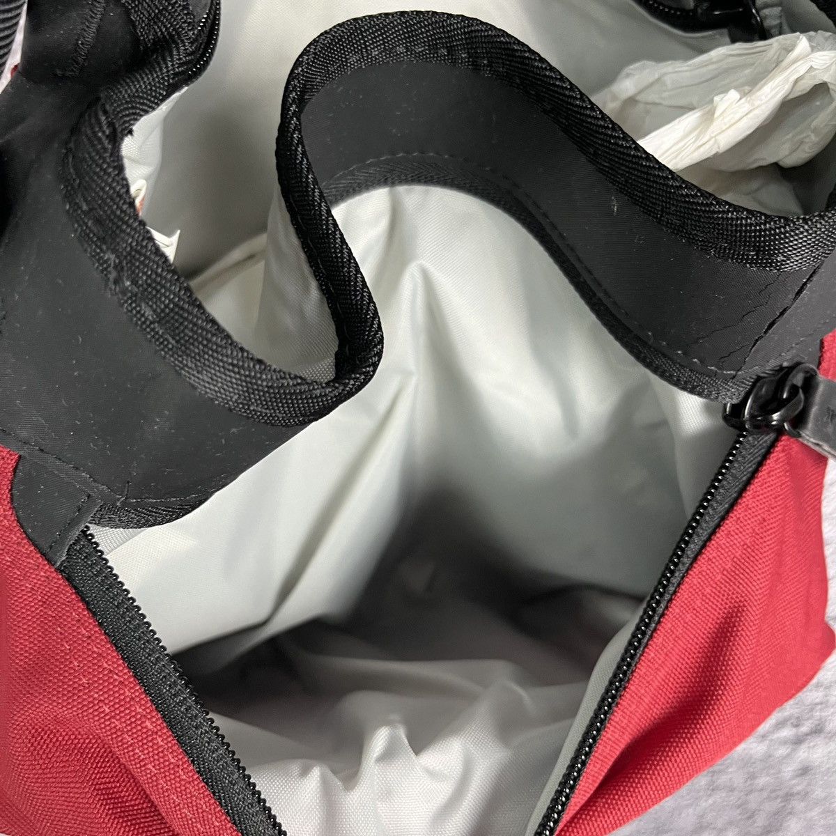Nike × Vintage 🧰VINTAGE🧰 Nike 90s Crossbody Messenger Y2K Red Shoulder Bag Size ONE SIZE - 7 Thumbnail