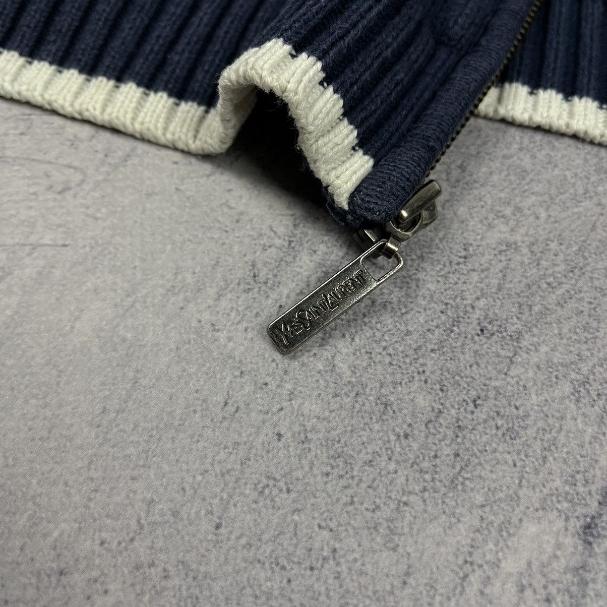 Vintage Vintage Yves Saint Laurent YSL Full Zip Knitted Sweater 90’s Size US XL / EU 56 / 4 - 6 Thumbnail