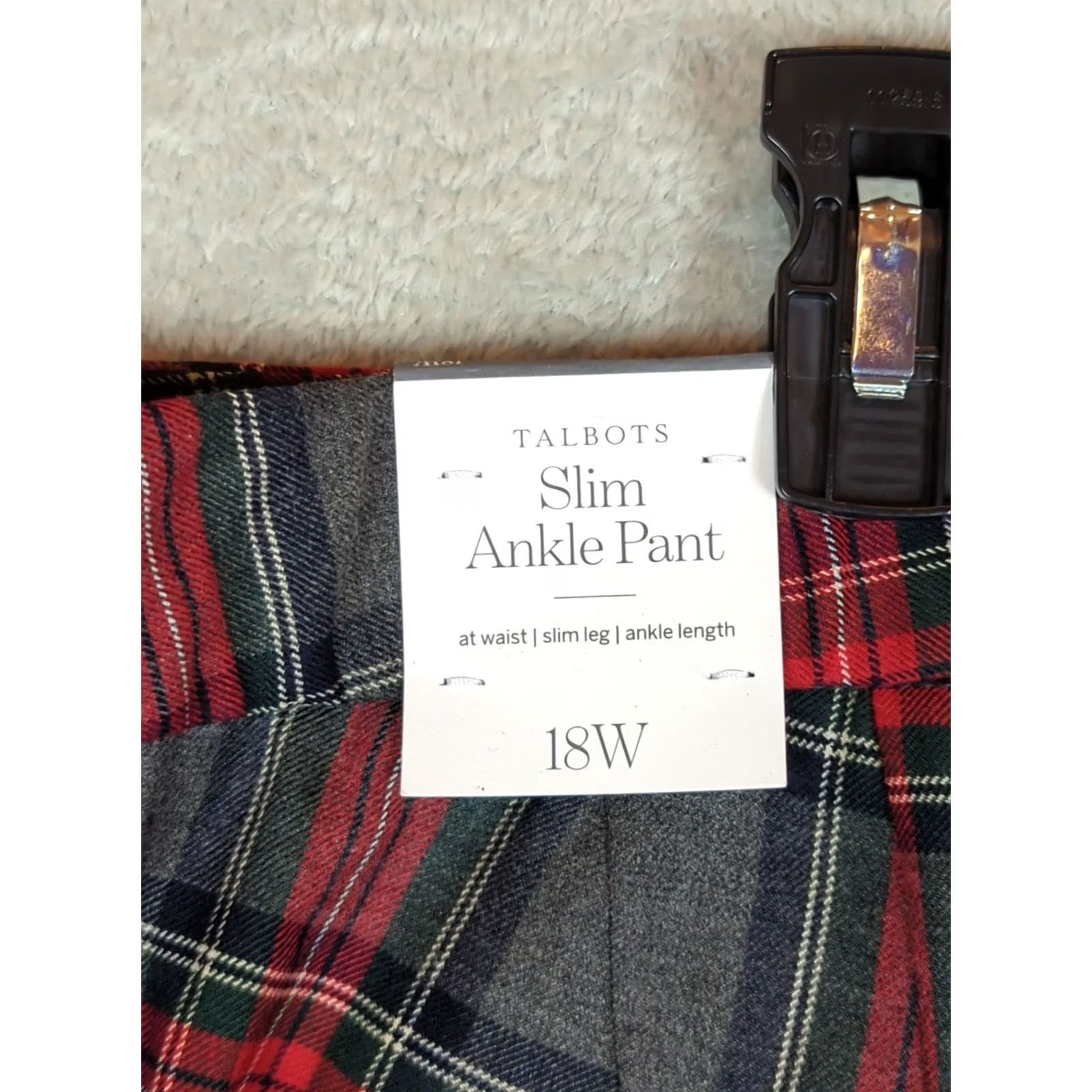Talbots Talbots Womens Plus Size 18W Gray Red Tartan Plaid Slim Ankle Pants Wool Blend Size 40" / US 18 - 7 Thumbnail