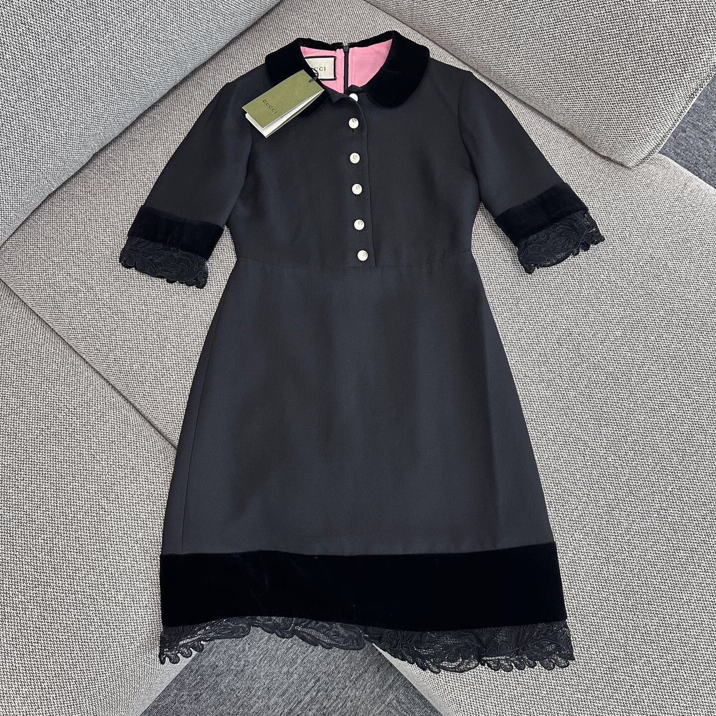 Gucci Gucci Black T-Shirt S Women Size S / US 4 / IT 40 - 1 Thumbnail