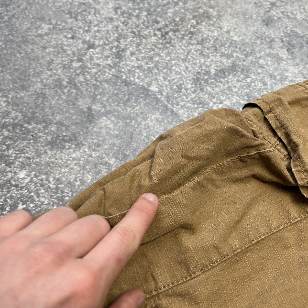 Carhartt Wip Vintage Carhartt Wip Cargo Streetwear Workwear pants Size US 32 / EU 48 - 17 Thumbnail