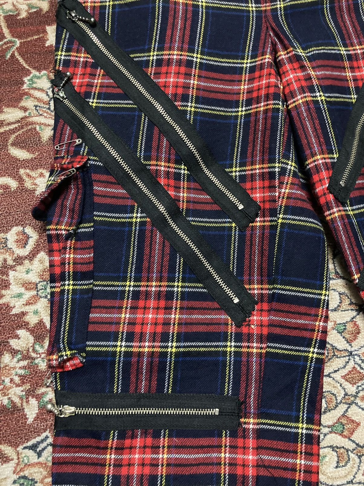 Japanese Brand × Seditionaries RICHARDS Red Tartan Plaid Mod Punk Rock Zip Bondage Pant Size 25" / US 0 / IT 36 - 10 Thumbnail
