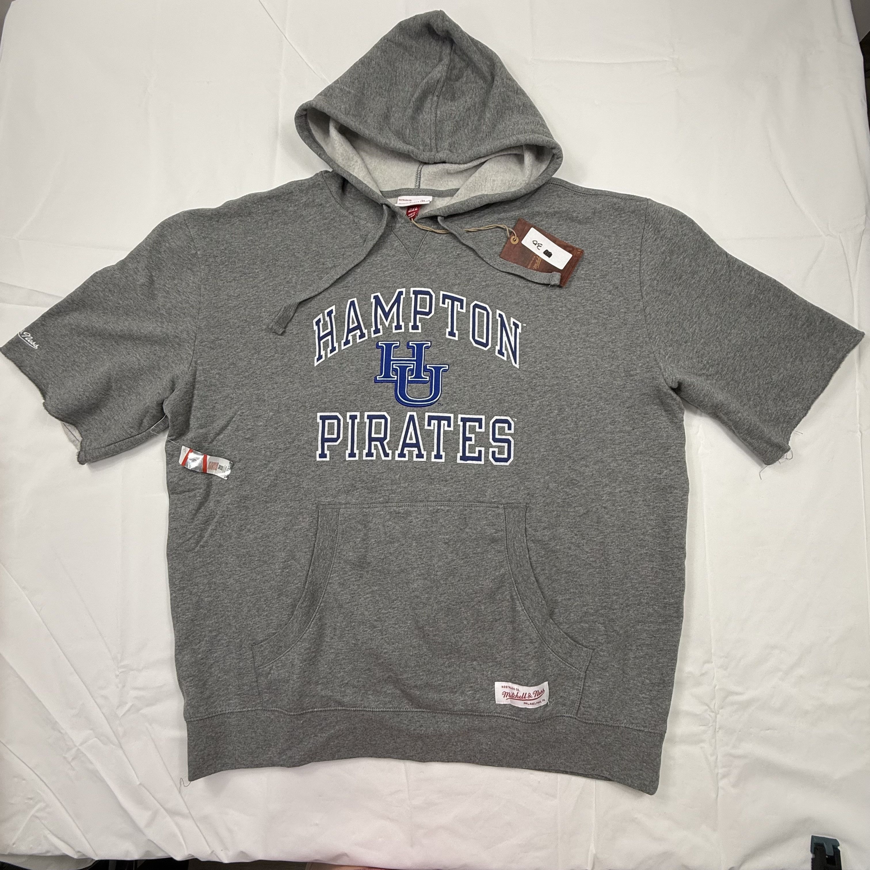 Mitchell & Ness Mitchell & Ness Hampton Pirates Short Sleeve Hoodie Mens Size US XXL / EU 58 / 5 - 1 Thumbnail
