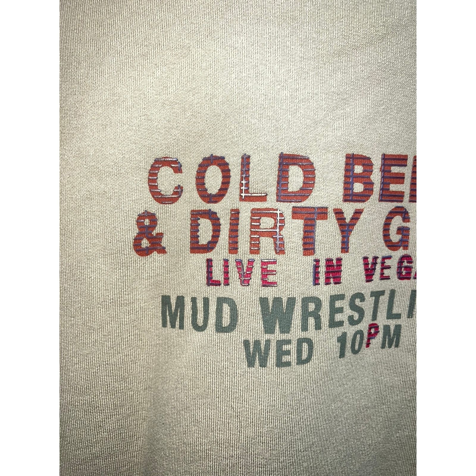Levi's Levi Red Tab Sweatshirt Levi's Cold Beer Dirty Girls NWT Size US L / EU 52-54 / 3 - 3 Thumbnail
