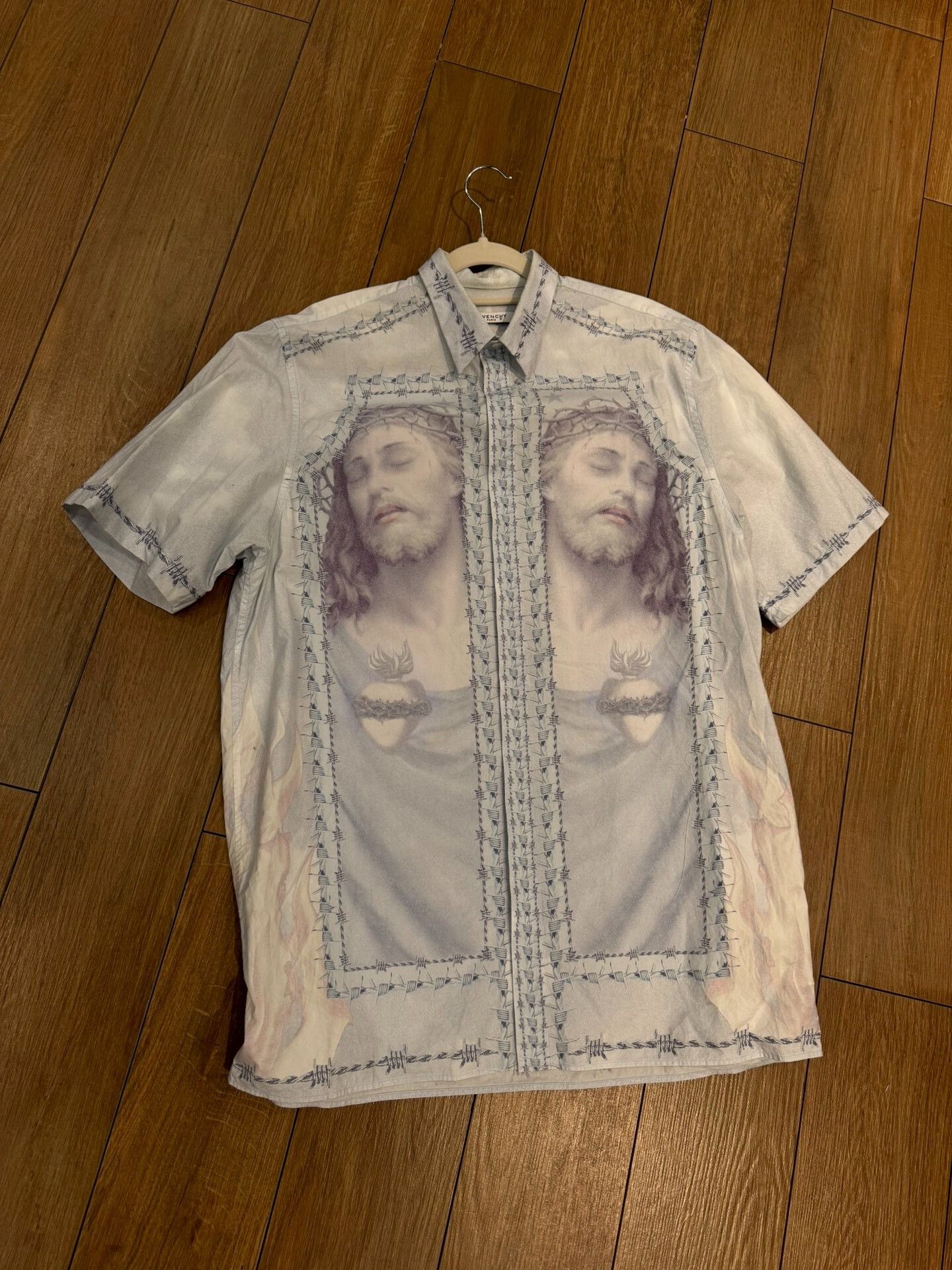 Givenchy Givenchy Flame Shirt with Jesus Print Size US M / EU 48-50 / 2 - 1 Thumbnail