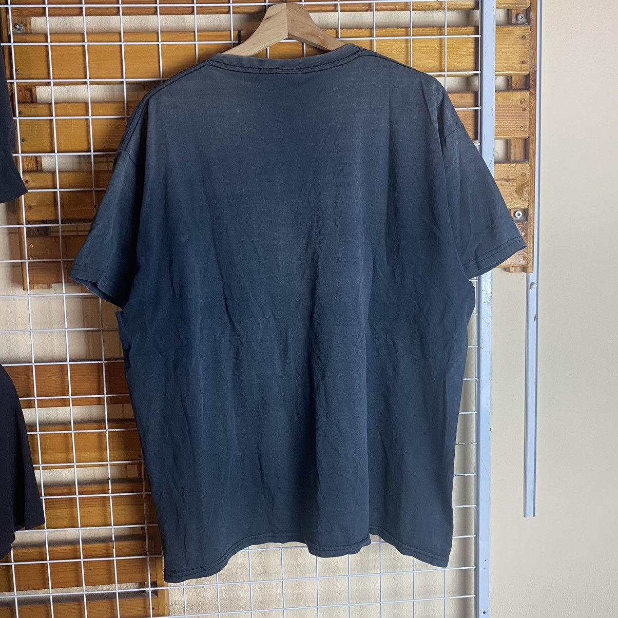 Band Tees × Vintage Vintage The 2012 Revolver Gold Gods tshirt XL Distressed Size US XL / EU 56 / 4 - 2 Thumbnail