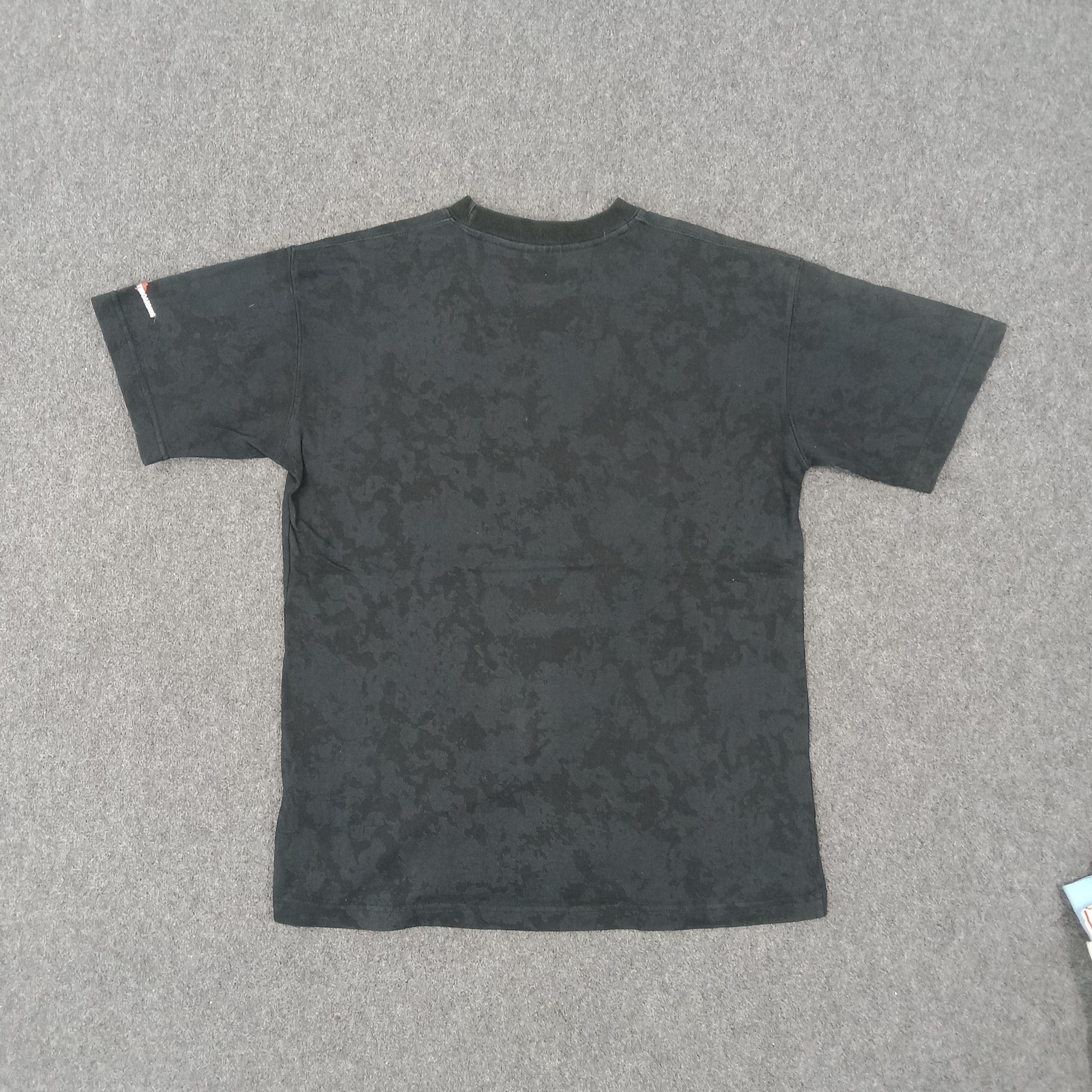 Tony Hawk × Vintage Hawk Skate American Skateboard Tshirt Size US L / EU 52-54 / 3 - 5 Thumbnail