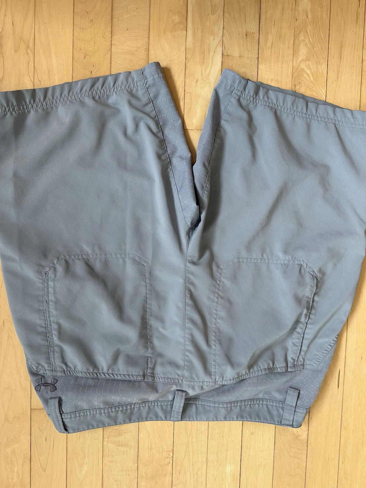 Under Armour Under Armour Shorts Mens 34 Gray Golf Loose Heatgear Size US 34 / EU 50 - 8 Thumbnail