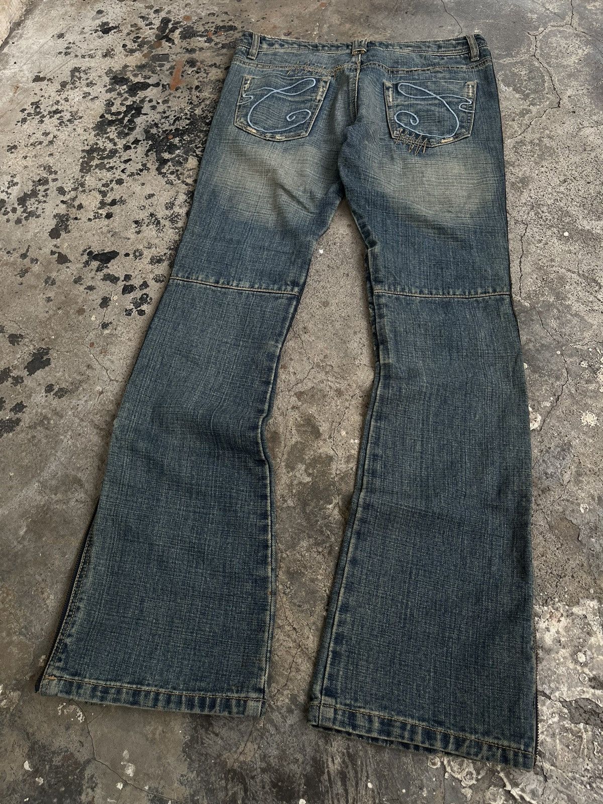 Isamu Katayama Backlash JAPANESE FLARE ZIPPER BOOT CUT DENIM PANTS PUNK STYLE GOTHIC Size US 32 / EU 48 - 2 Thumbnail