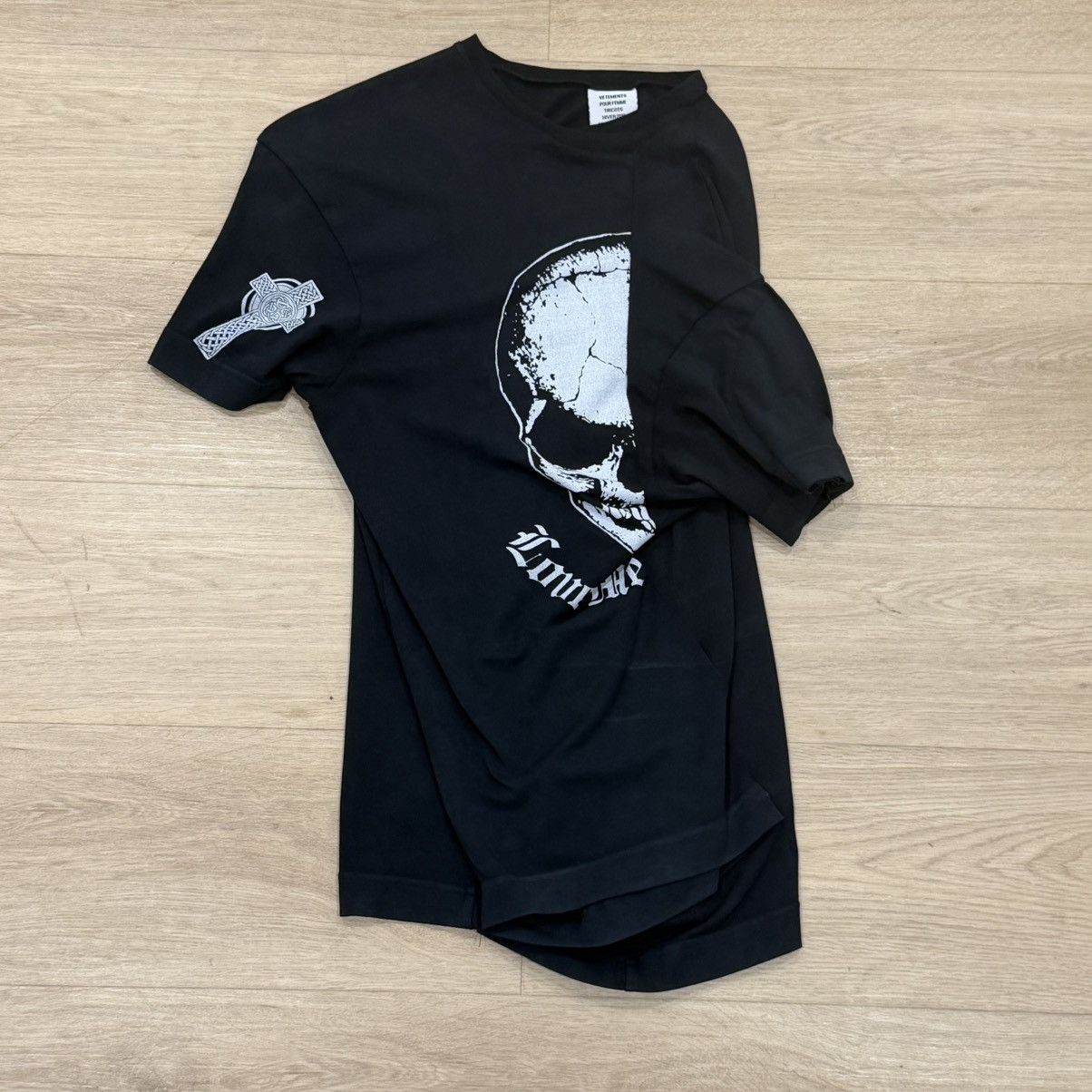 Vetements Vetements AW18 deconstructed pinch skull stretch shirt Size US M / EU 48-50 / 2 - 2 Thumbnail