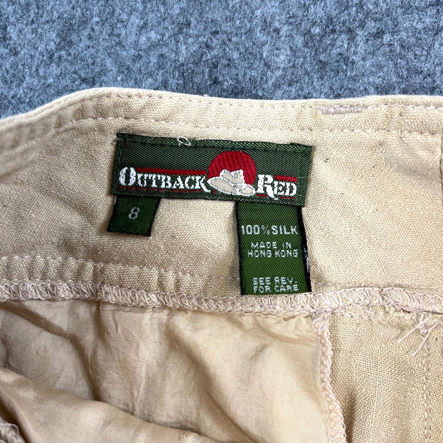Vintage VINTAGE Outback Red Womens Bermuda Shorts 100% Silk Beige Baggy Fit Gurkha Style 6 (Adult) Womens Size 28" / US 6 / IT 42 - 7 Thumbnail