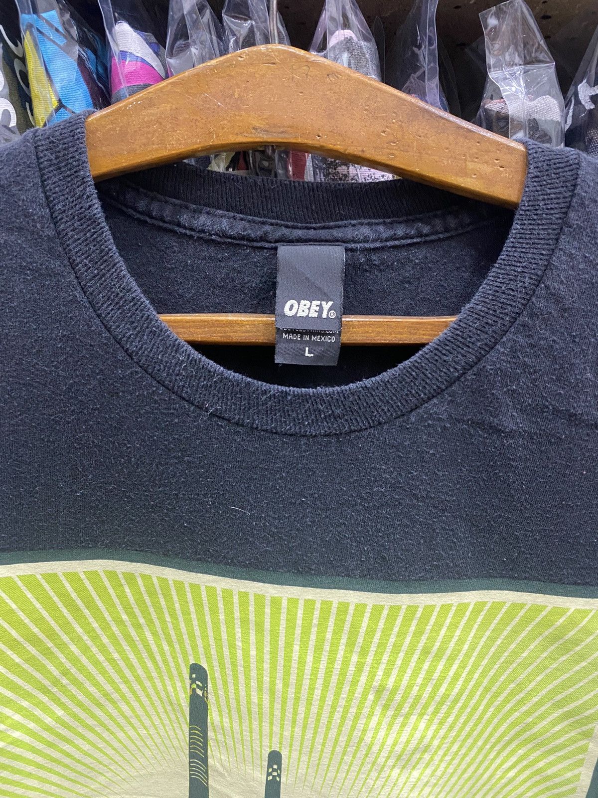 Obey OBEY AWARENESS TSHIRT Size US L / EU 52-54 / 3 - 11 Thumbnail