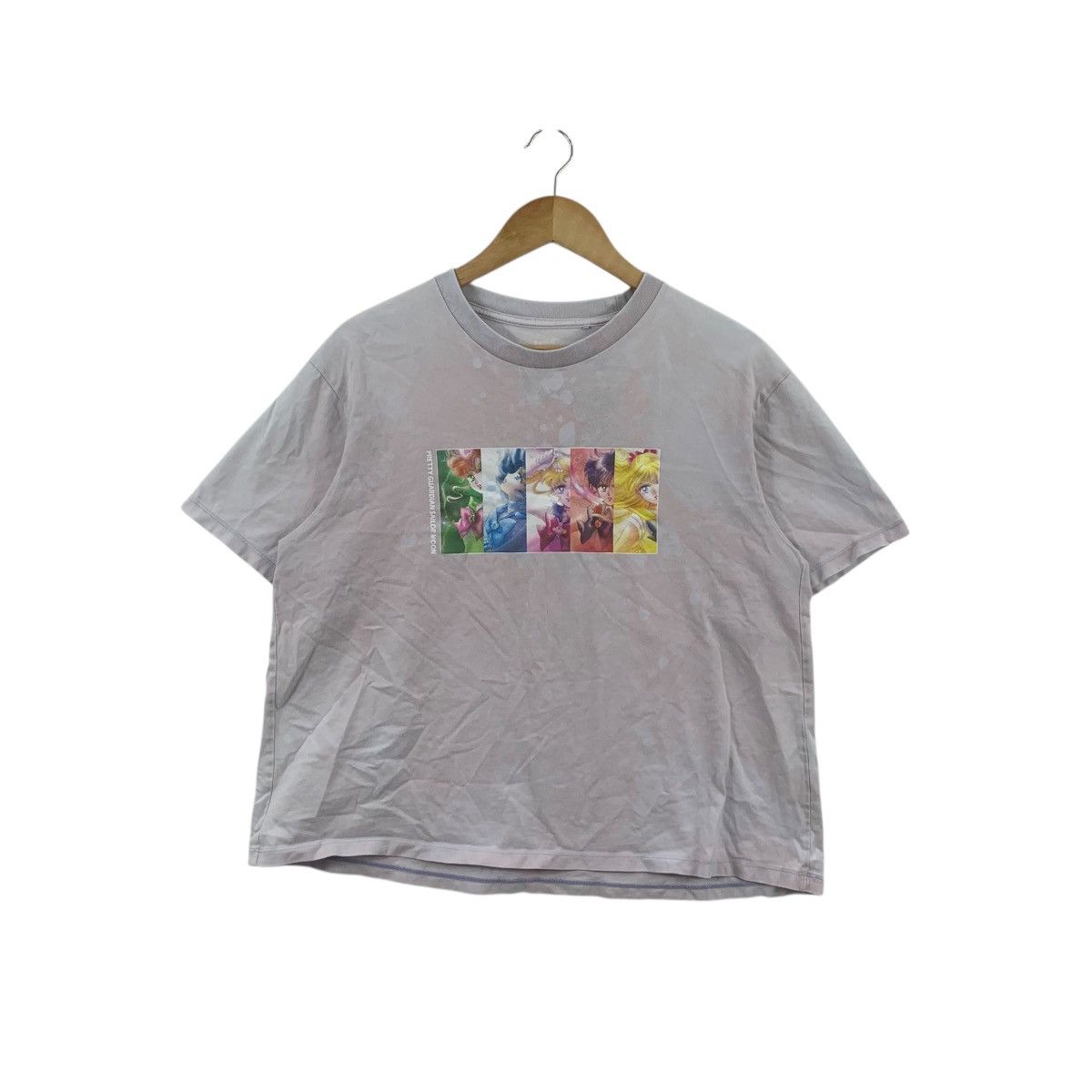 Uniqlo ANIME SAILOR MOON x UNIQLO Pretty Guardian Distress Design Size XL / US 12-14 / IT 48-50 - 1 Thumbnail