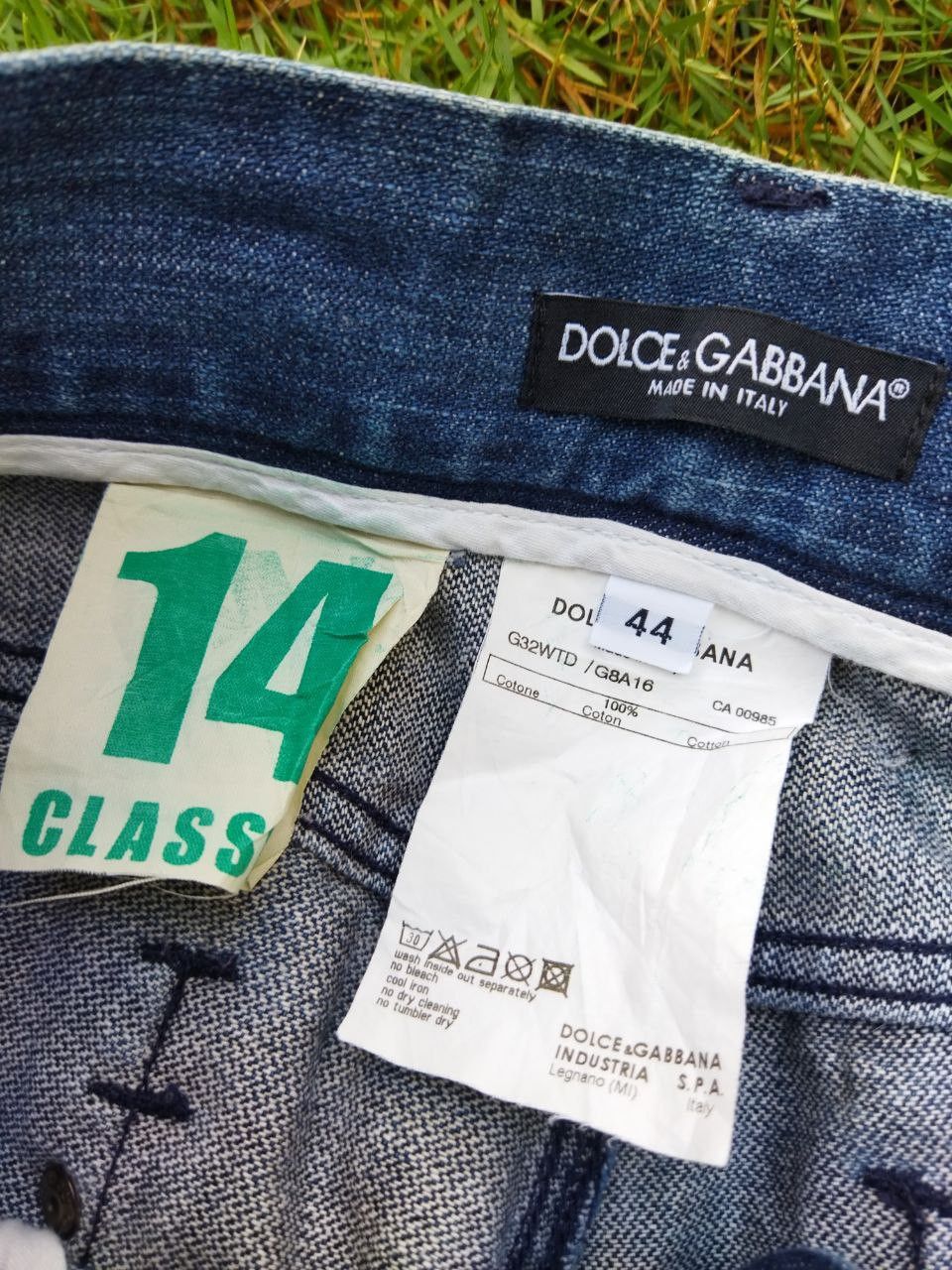 Dolce & Gabbana Ripped Distressed Look Jeans