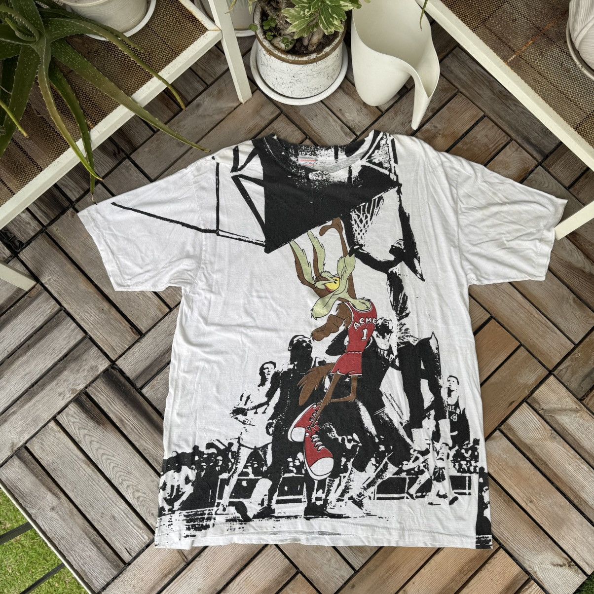 Cartoon Network Vintage 90’s Acme OVP Coyote Basketball T-shirt - Large Size US L / EU 52-54 / 3 - 1 Thumbnail