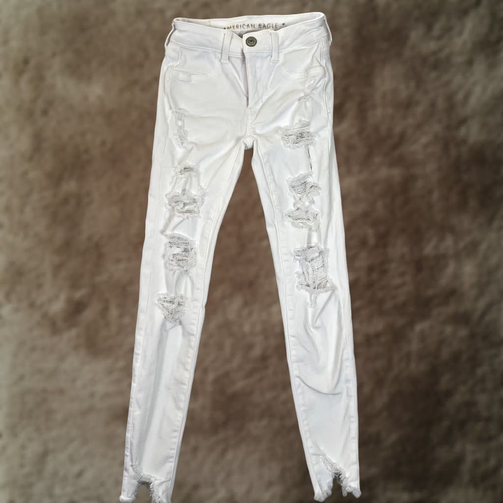 American Eagle Outfitters American Eagle Womens Jeans Jegging 00 Regular White Distressed Stretch Denim Size 24" / US 00 / IT 34 - 1 Thumbnail