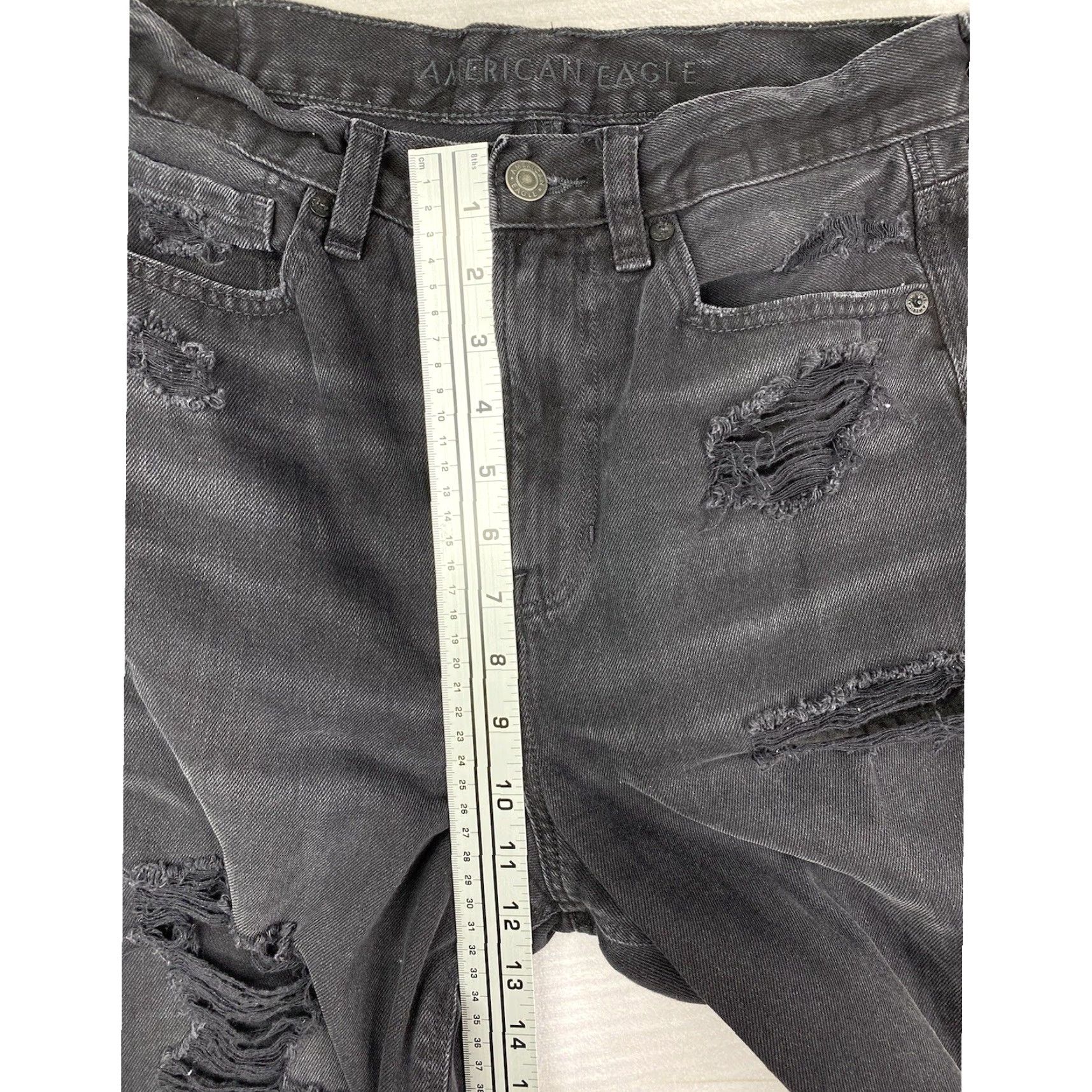 American Eagle Outfitters VINTAGE American Eagle Jeans Womens 6 Black Mom Relaxed High Rise Distressed Rips Grunge Size 28" / US 6 / IT 42 - 5 Thumbnail