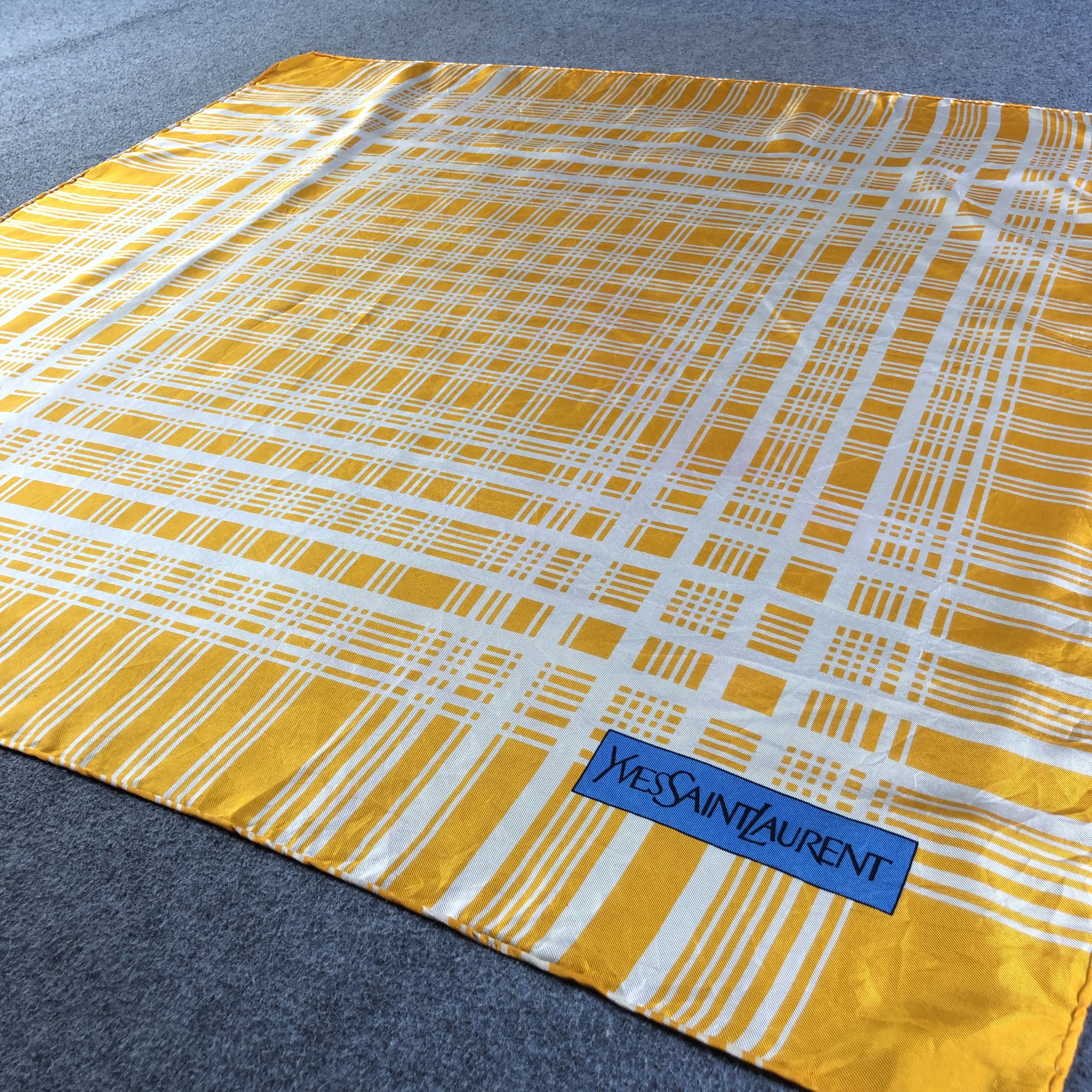 Yves Saint Laurent Yves Saint Laurent Hand Rolled Silk Scarf M1158 Size ONE SIZE - 3 Thumbnail