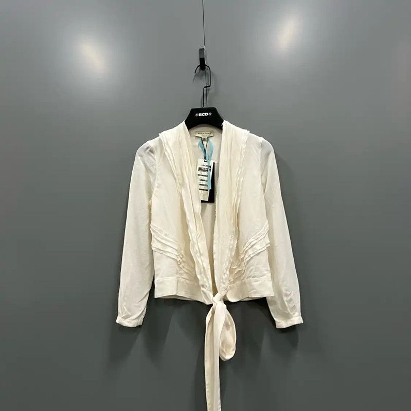 Burberry Burberry White Cotton Long Sleeve Blouse Size ONE SIZE - 1 Thumbnail