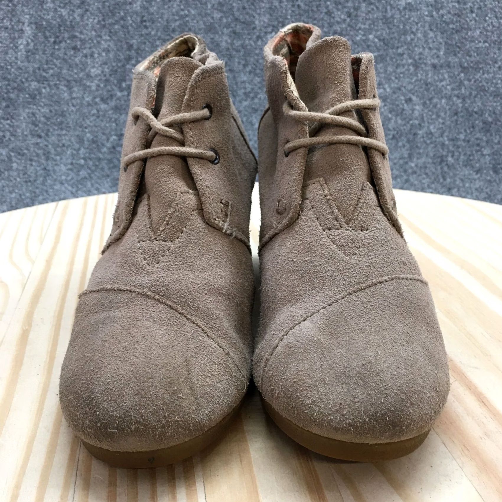 Toms TOMS Boots Womens 7 Casual Desert Wedge Ankle Bootie Brown Suede Leather Bootie Womens Wedge Fall Casual 2.75in Leather Brown Size US 7 / IT 37 - 6 Thumbnail