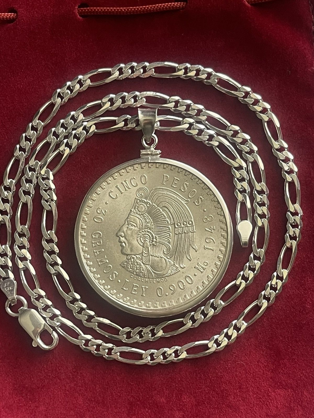 Vintage silver coin pendant necklace