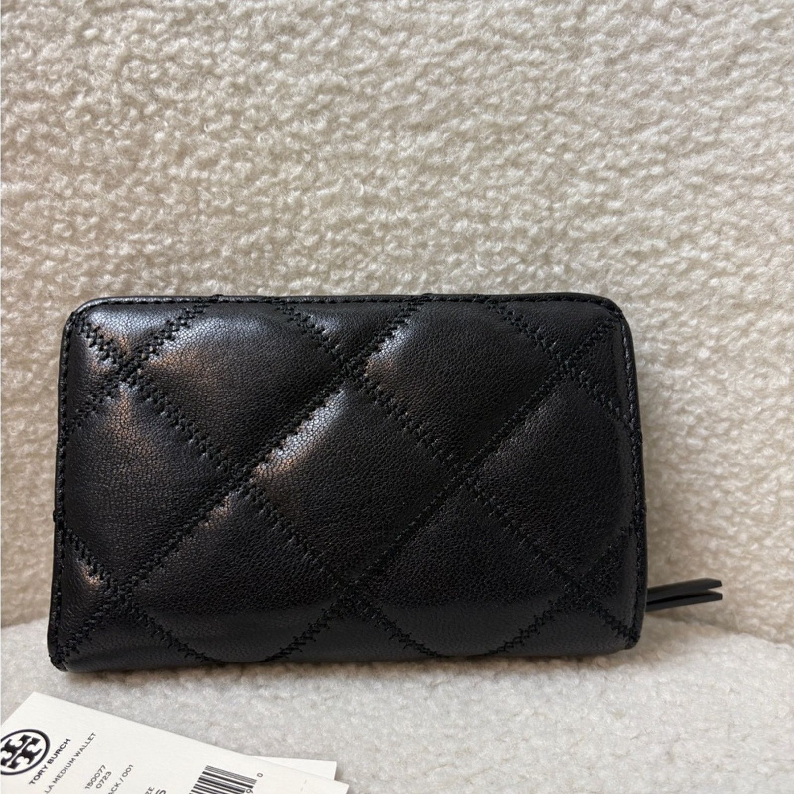 Tory Burch Tory Burch Black Quilted Leather Wallet NWT Size ONE SIZE - 2 Thumbnail