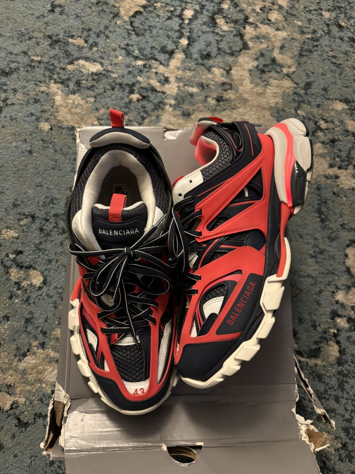 Balenciaga Balenciaga Track LED Light Up Sneakers (43) | Grailed