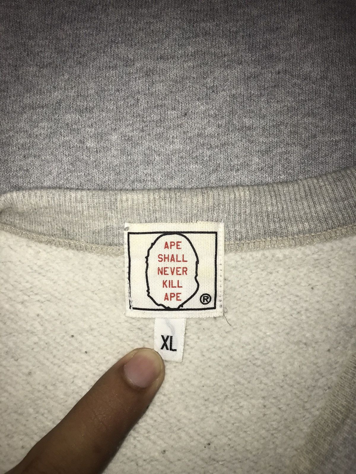 Bape Baby Milo Crewneck Size US XL / EU 56 / 4 - 5 Thumbnail
