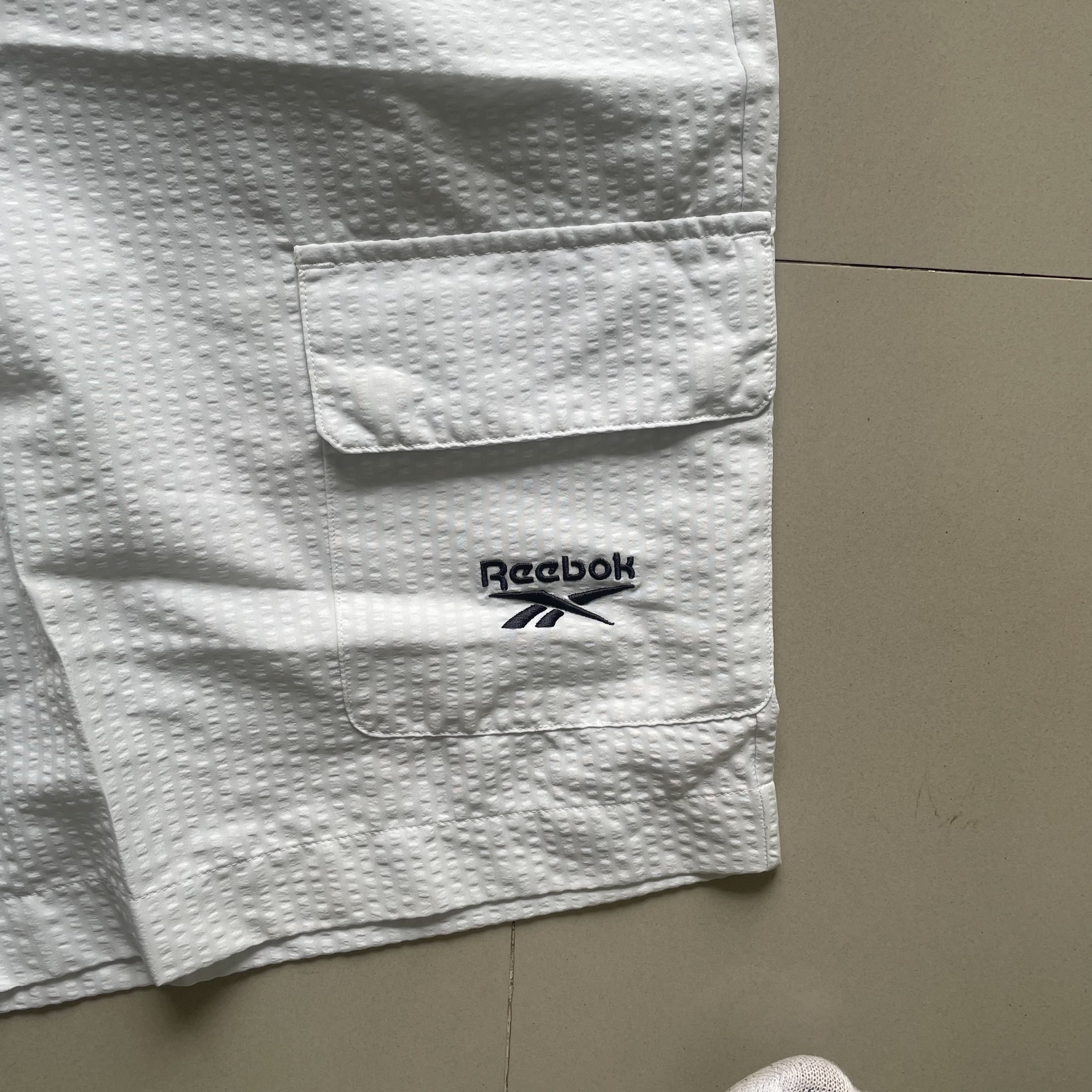 Reebok REEBOK T-SHIRT/SHIRT & SHORT SET Size US L / EU 52-54 / 3 - 10 Thumbnail