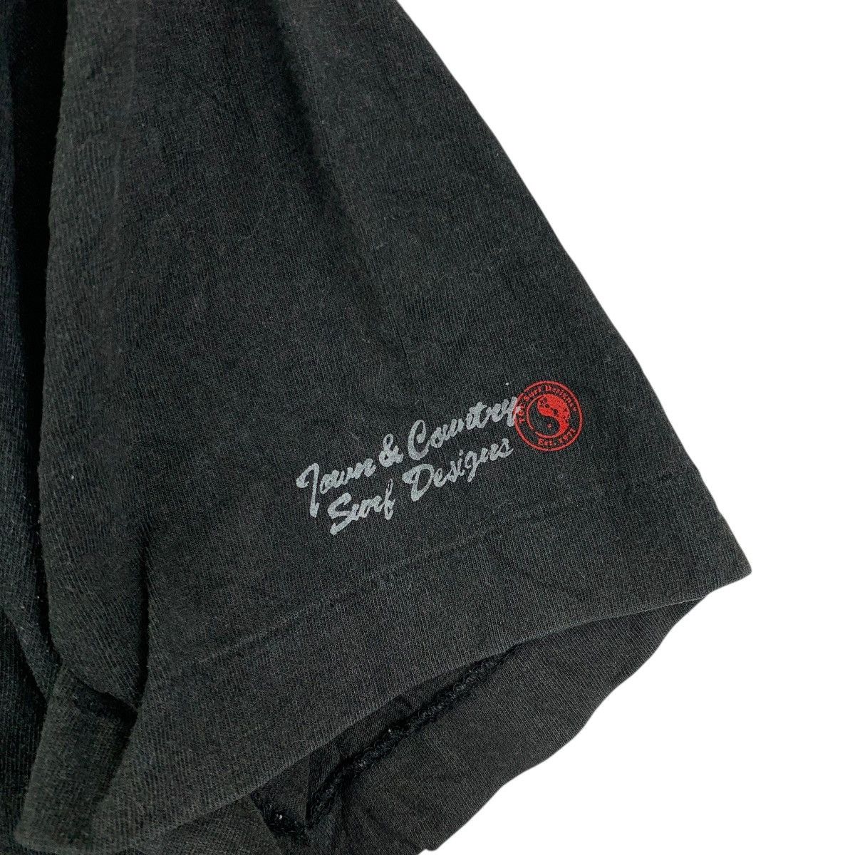 Vintage Vintage T&C Surf Designs Yin Yang Graphic Tee Washed Black Size US L / EU 52-54 / 3 - 6 Thumbnail