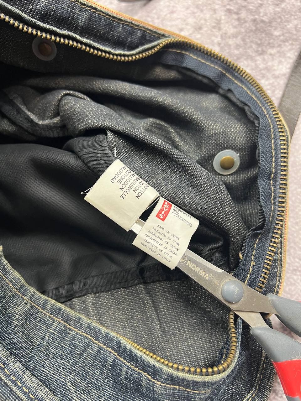 Levi's Vintage Levi's Denim Bag Y2K Size ONE SIZE - 18 Thumbnail