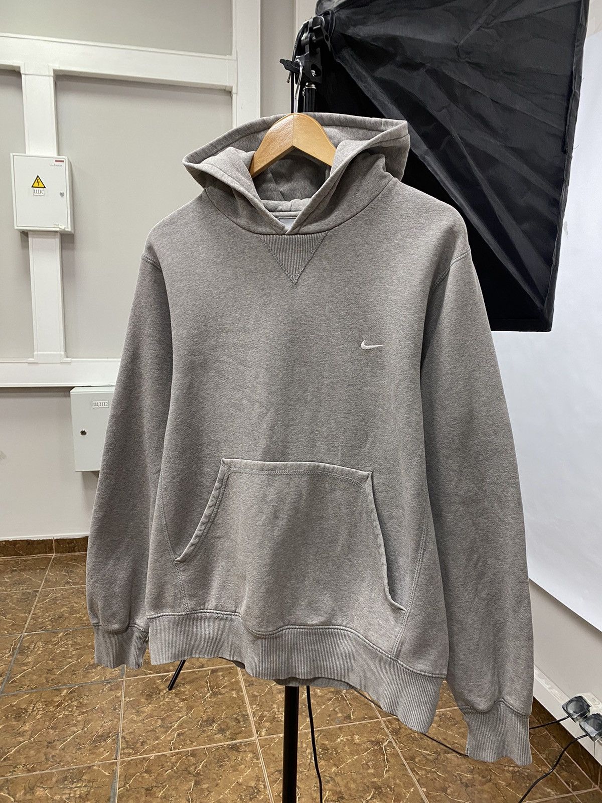 Nike 🇺🇸 Vintage 90s Nike Athletic Hoodie Rare Retro Y2K Hype Size US M / EU 48-50 / 2 - 1 Thumbnail