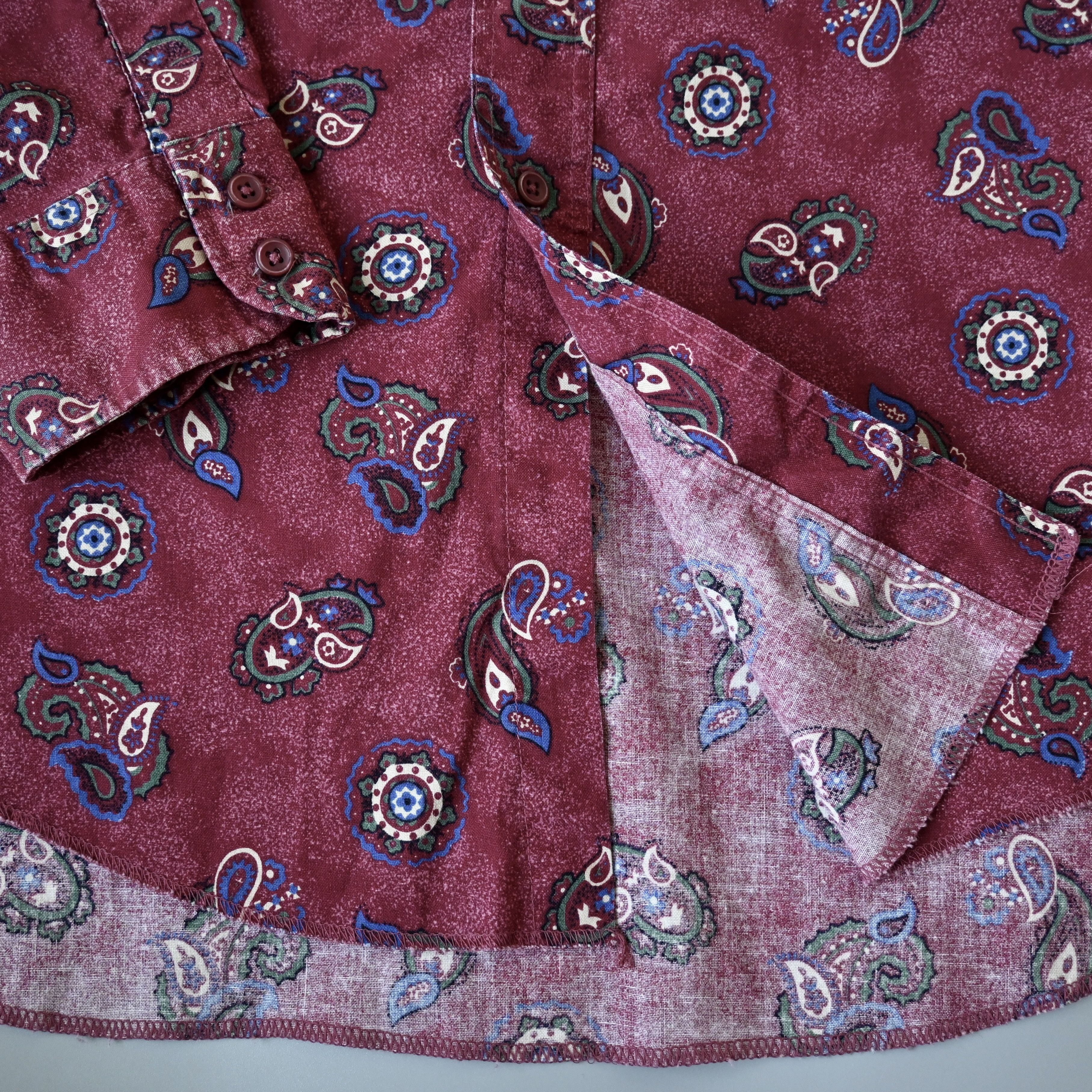 Vintage VTG Wrangler paisley pattern cotton western shirt, maroon Size US XL / EU 56 / 4 - 9 Thumbnail