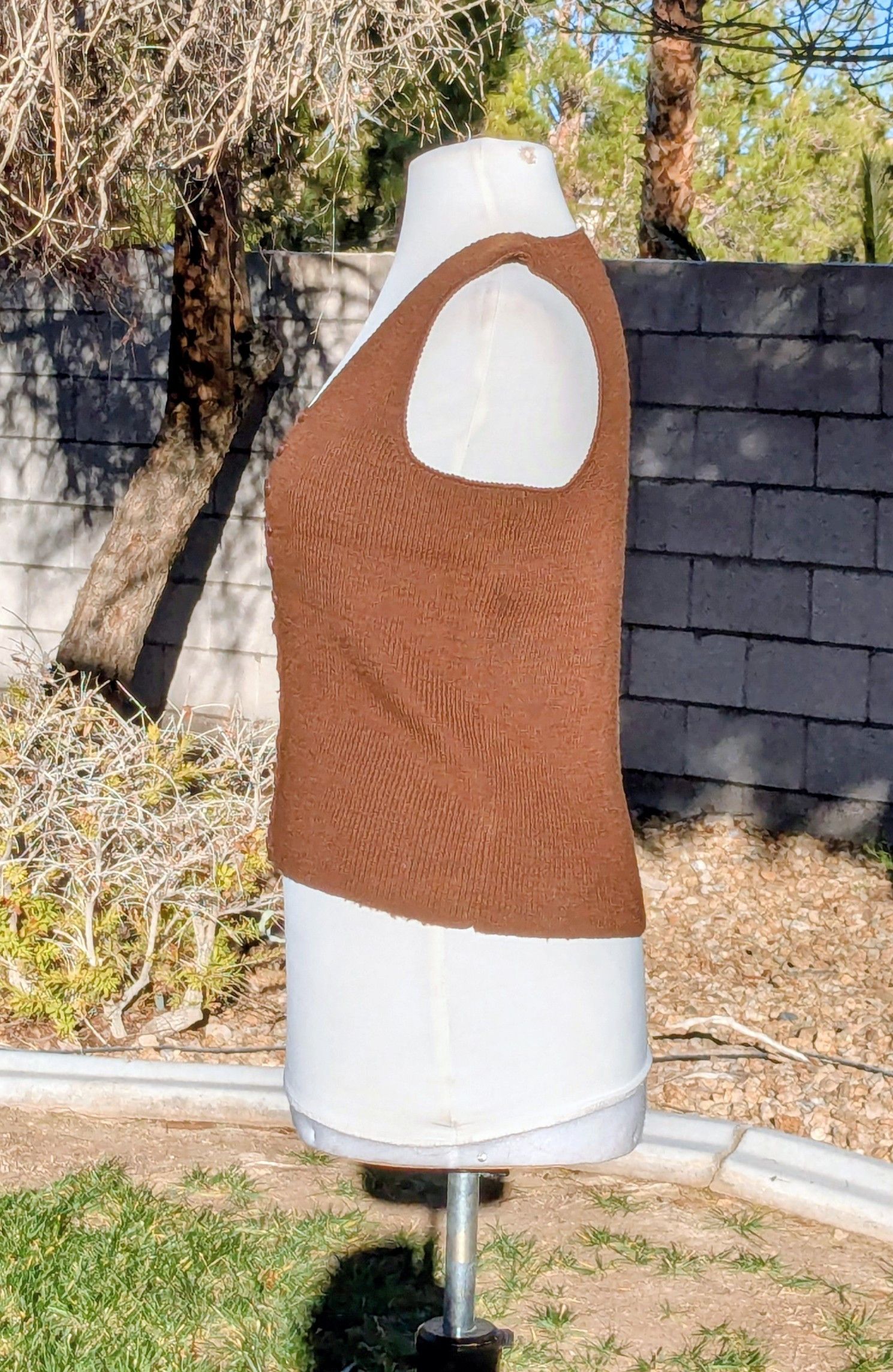 Vintage Fuji Knit Chocolate Button Wool Petite Sweater Vest Used Size M / US 6-8 / IT 42-44 - 2 Thumbnail