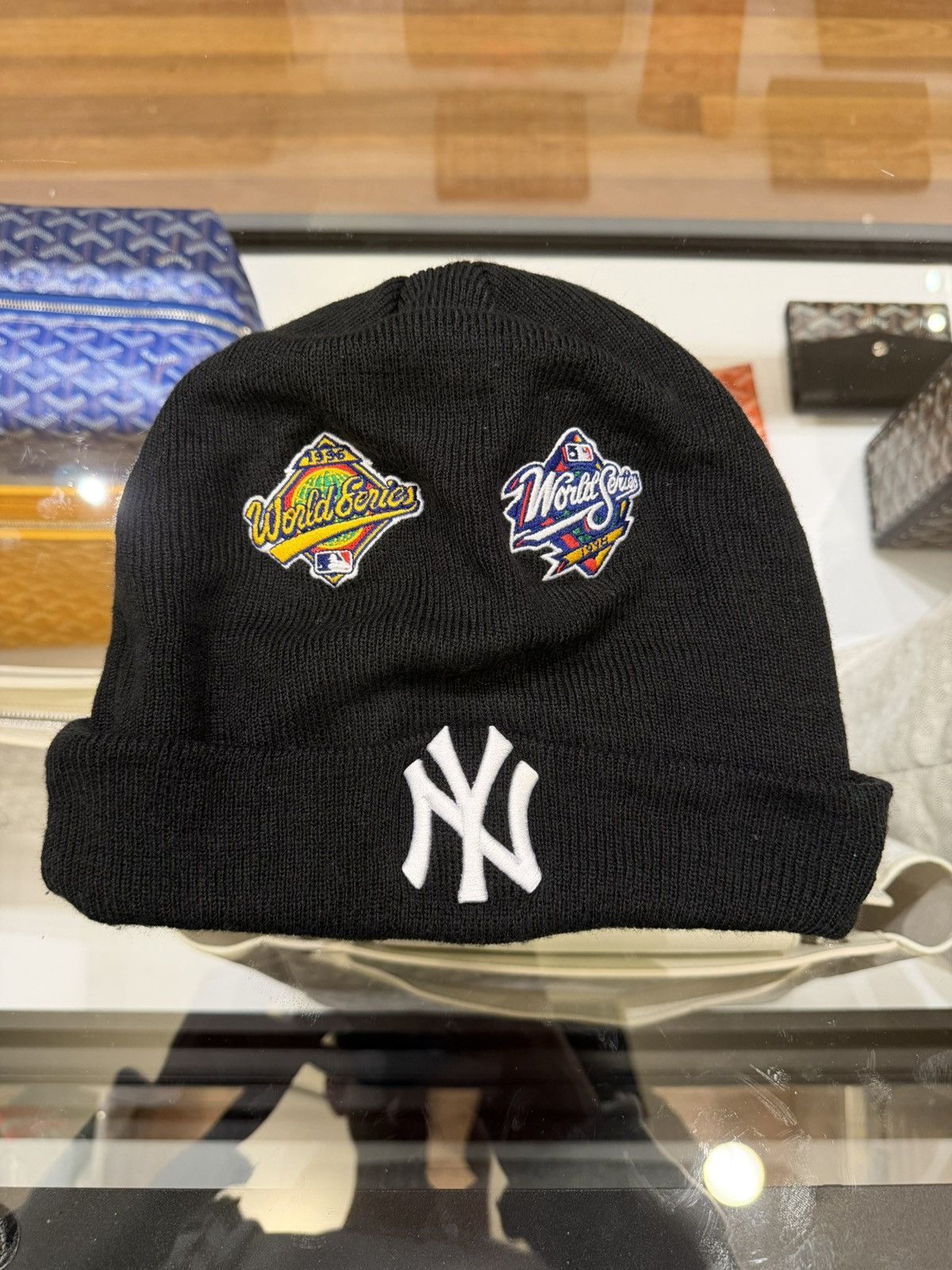 MLB × New Era × Supreme Supreme New Era Yankees World Series Beanie Size ONE SIZE - 1 Thumbnail