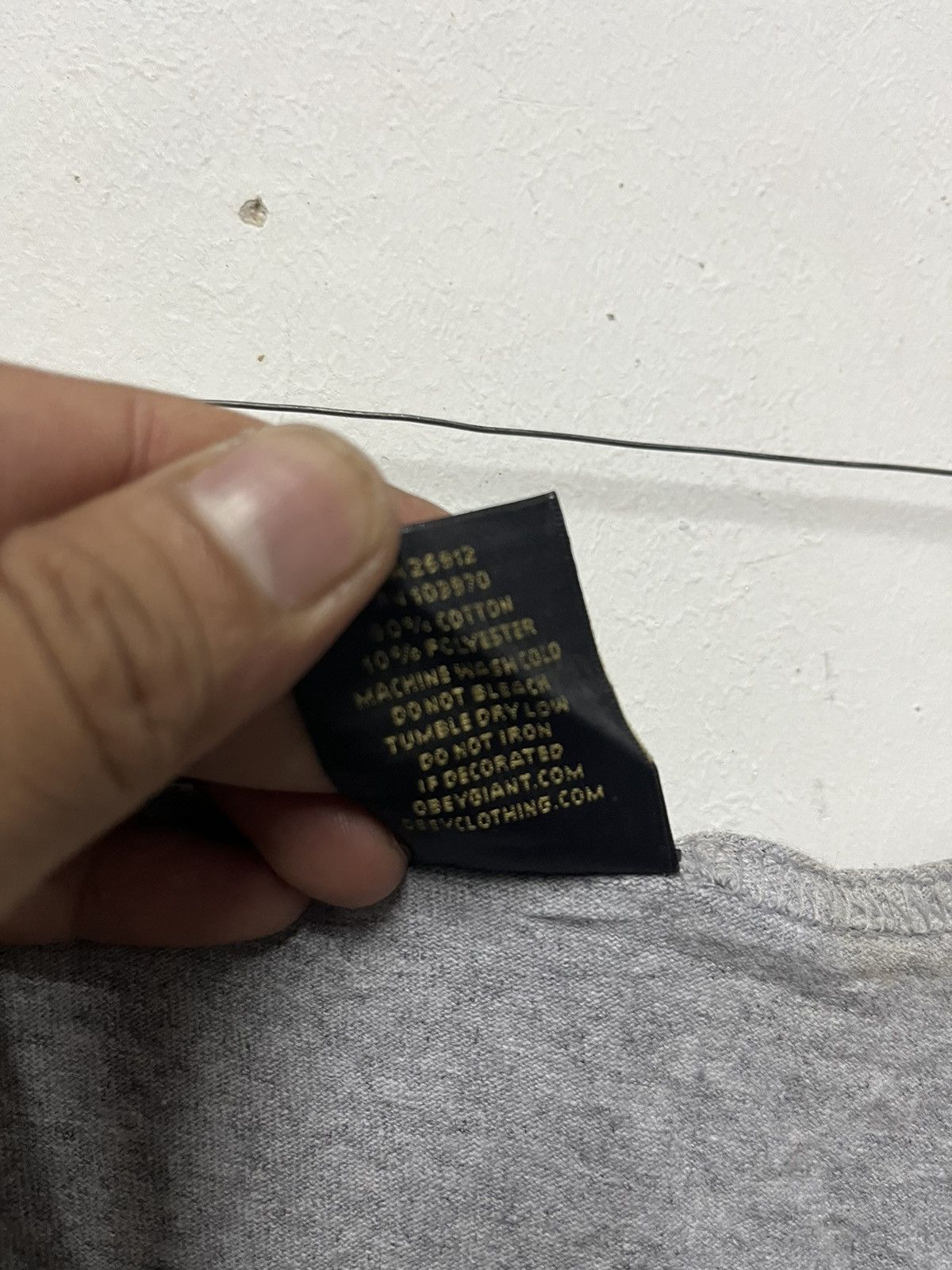 Japanese Brand Tank Tops Obey Size M / US 6-8 / IT 42-44 - 3 Thumbnail