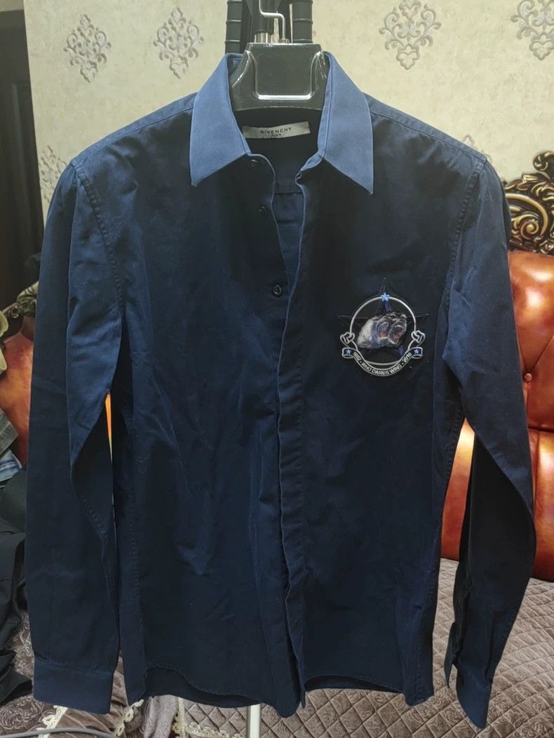 Givenchy Givenchy Men's Dark Blue Shirt, Size 38, Classic Roaring M Size US M / EU 48-50 / 2 - 1 Thumbnail