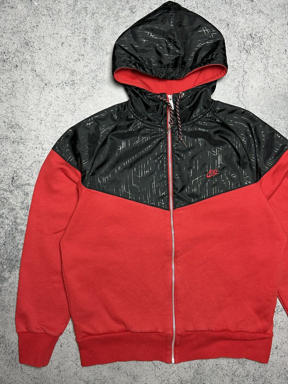 Nike Vintage Nike Red Zip Up Hoodie Size US L / EU 52-54 / 3 - 2 Thumbnail