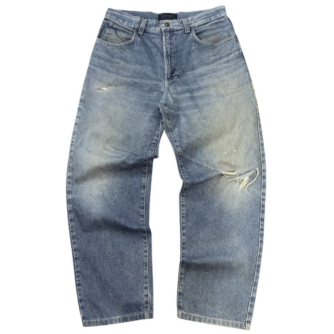 Versace Jeans Couture Vintage 90s Baggy Fit Versace Heavy Fade Denim Made in Italy Size US 34 / EU 50 - 1 Thumbnail